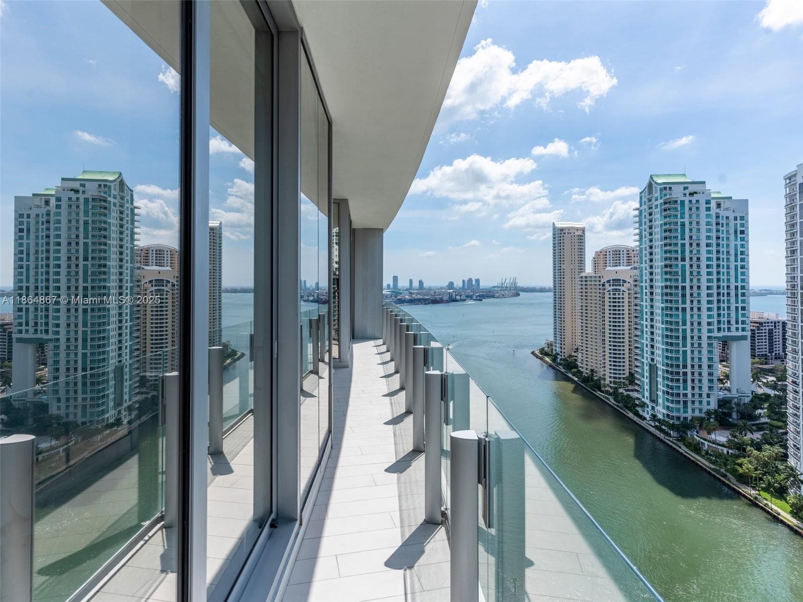 300 Biscayne Blvd Way # 2505, Miami FL 33131 — 37