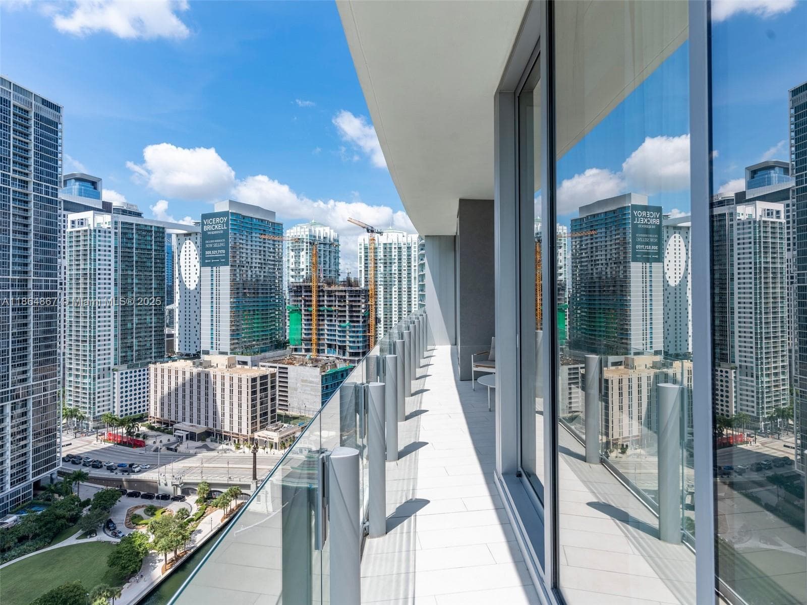 300 Biscayne Blvd Way # 2505, Miami FL 33131 — 39