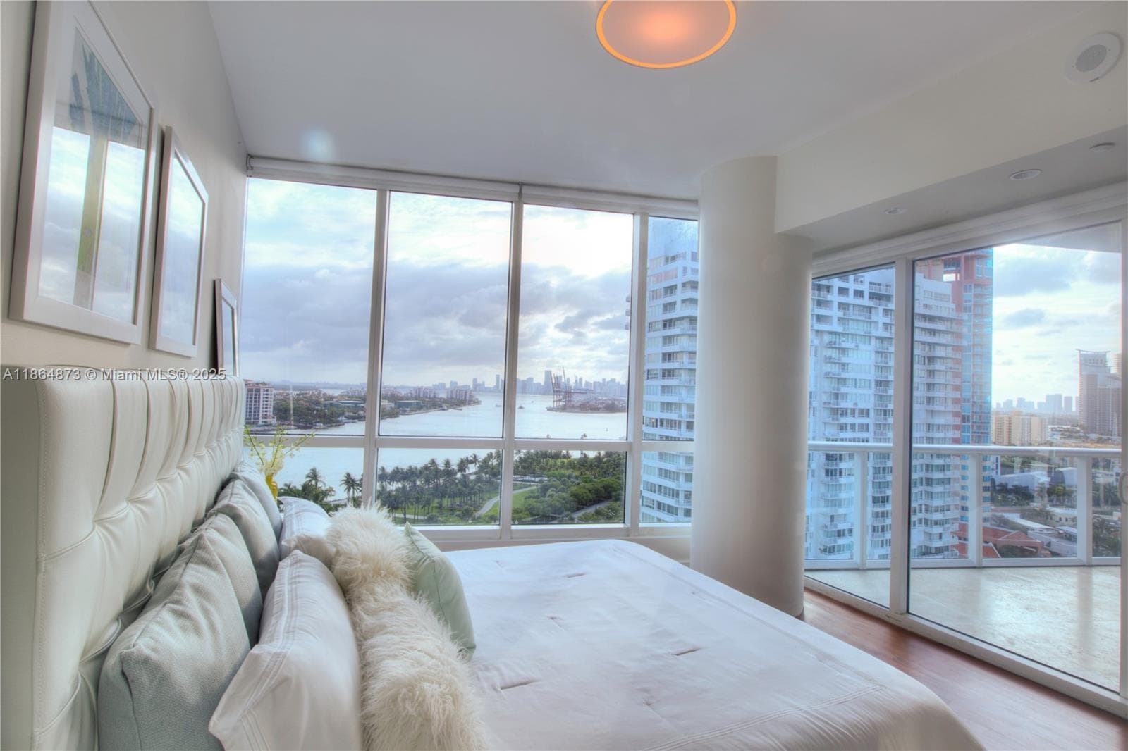 100 S Pointe Dr # 1501, Miami Beach FL 33139 — 10