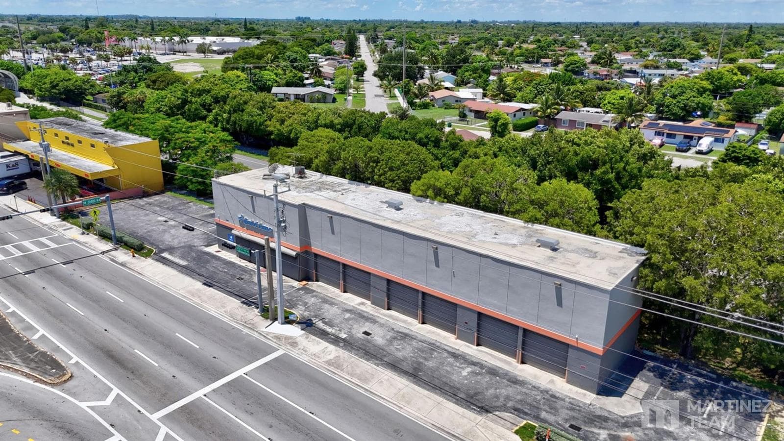 20390 S Dixie Highway, Cutler Bay FL 33189 — 1