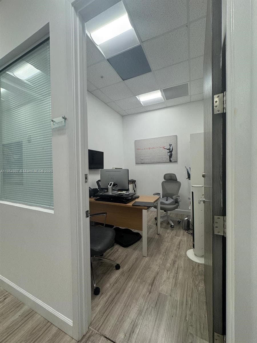 1900 N Bayshore Dr # 1A, Miami FL 33132 — 16