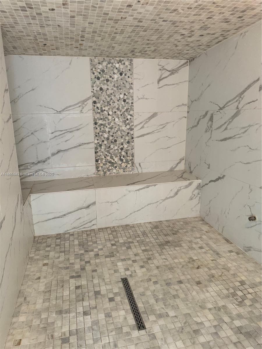 50 Biscayne Blvd # 3405, Miami FL 33132 — 26