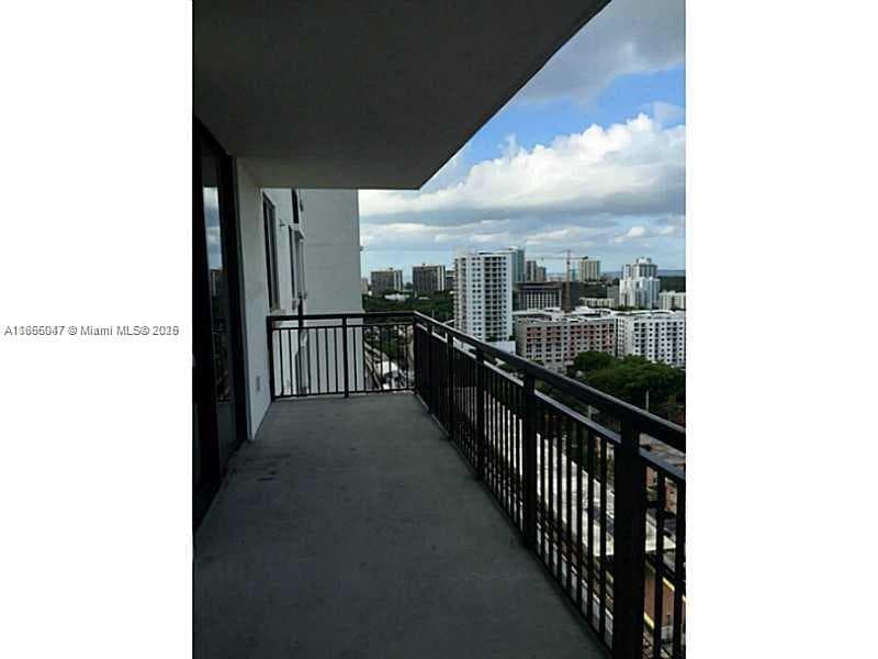 999 SW 1st Ave # 1809, Miami FL 33130 — 4