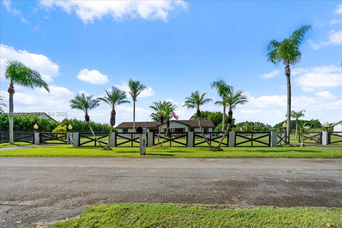 19926 SW 326th St, Homestead FL 33030 — 27