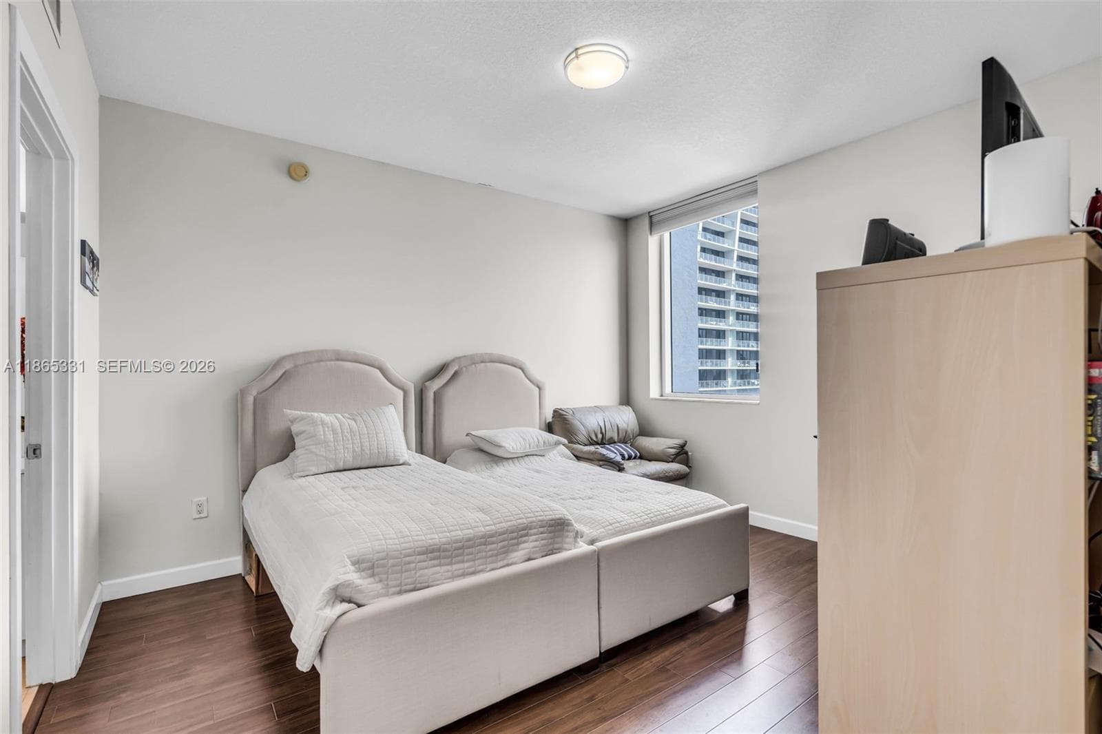 1060 Brickell Ave # 3601, Miami FL 33131 — 9