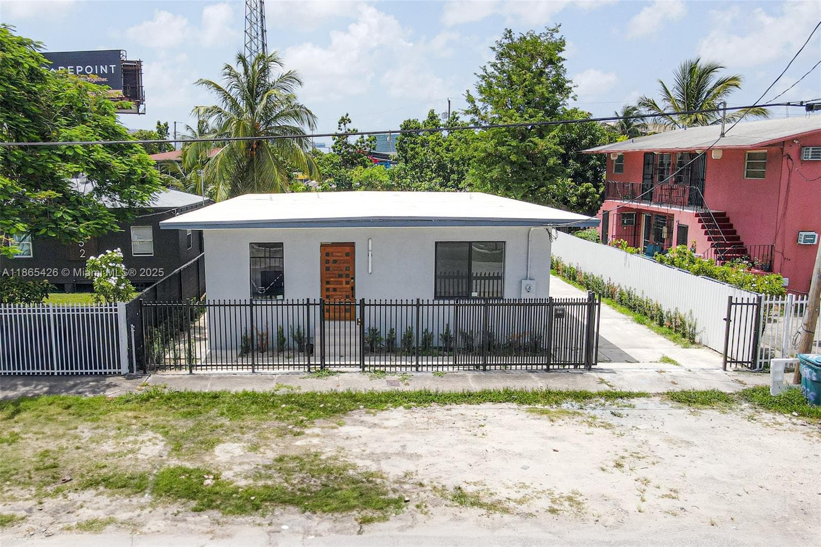 666 NW 28th St, Miami FL 33127 — 39