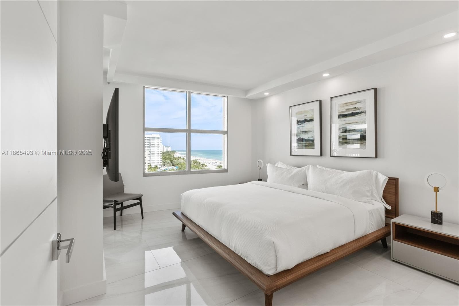 1500 Ocean Drive # 1003, Miami Beach FL 33139 — 38