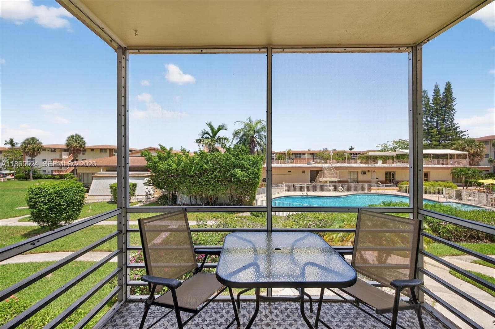 16901 NE 13th Ave # 210, Miami FL 33162 — 1
