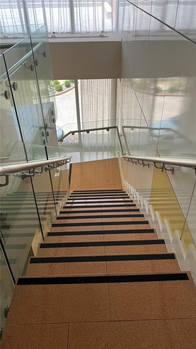 2775 NE 187th # 227, Aventura FL 33180 — 24