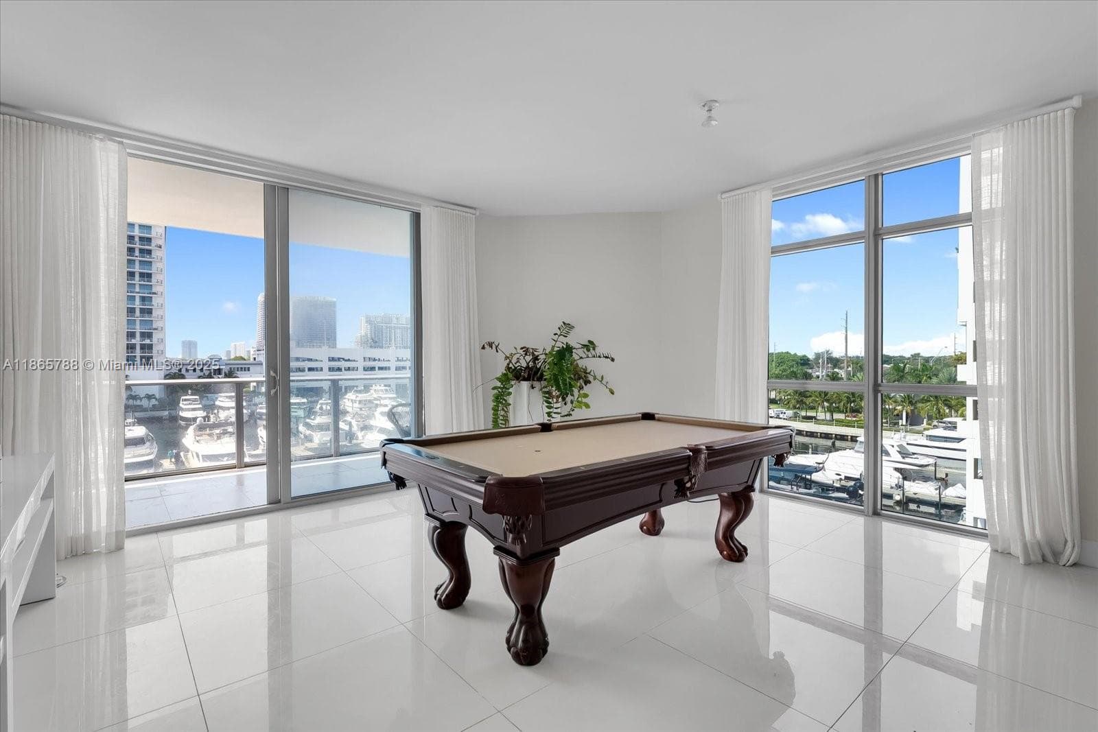 17301 Biscayne Blvd # 401, North Miami Beach FL 33160 — 4