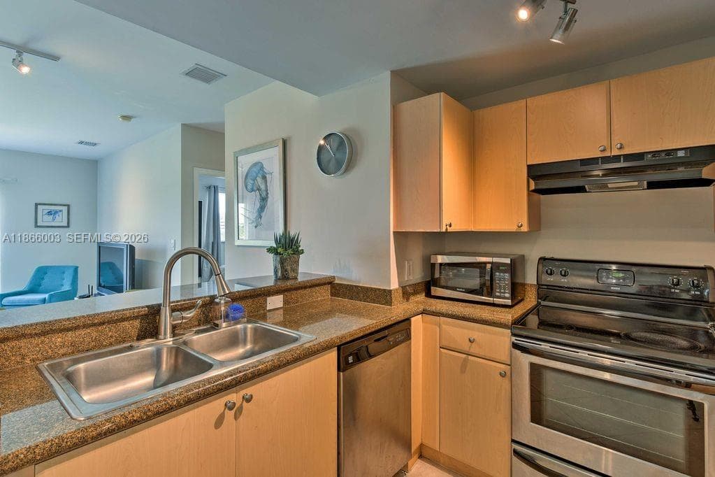 2280 SW 32nd Ave # 509, Miami FL 33145 — 11
