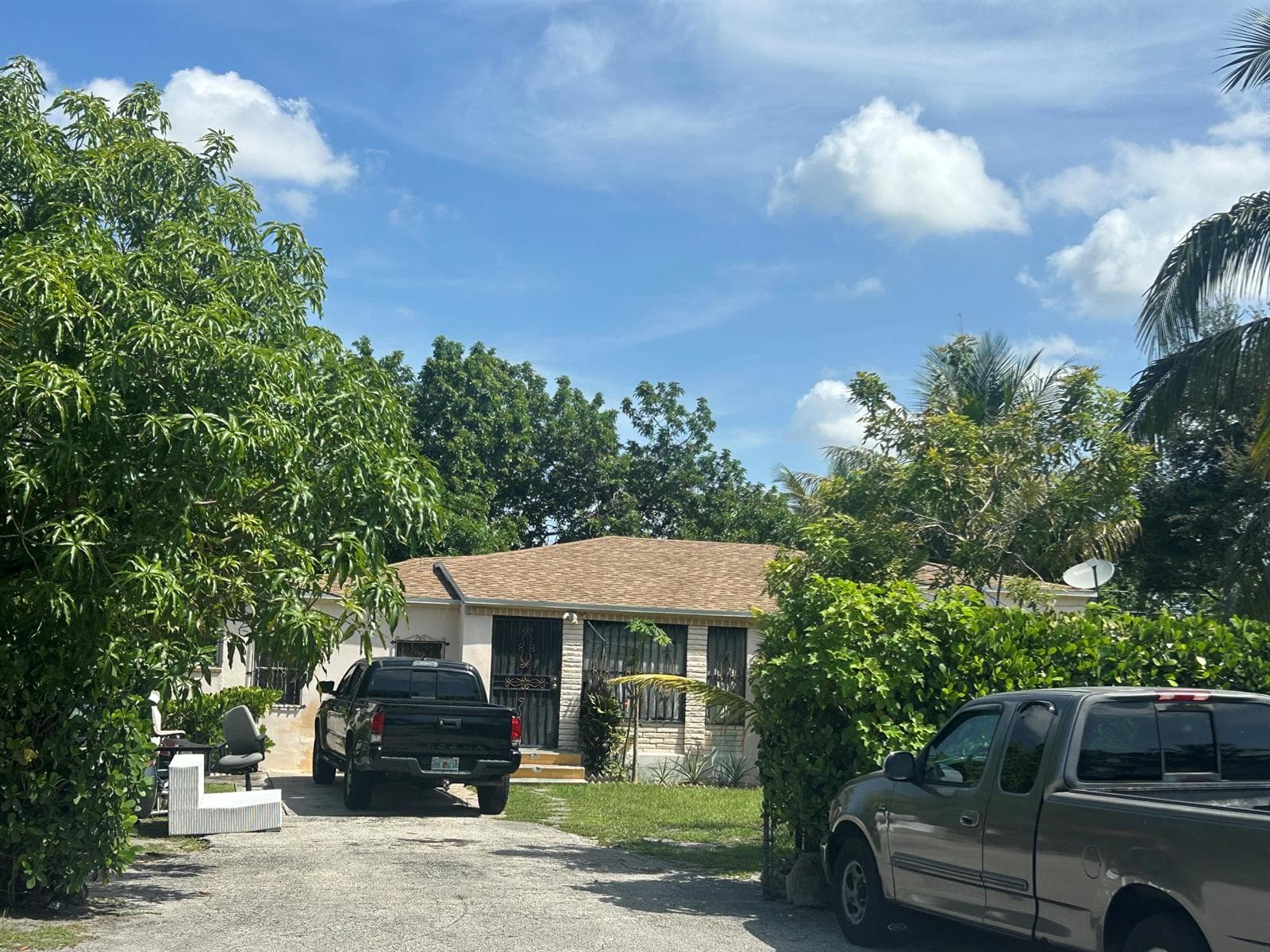 565 NW 143rd Street, Miami FL 33168 — 3