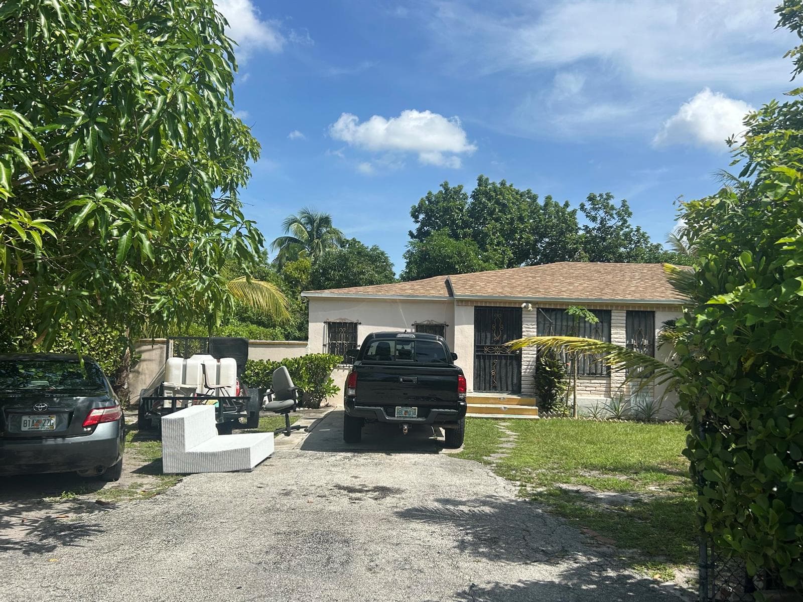 565 NW 143rd Street, Miami FL 33168 — 5