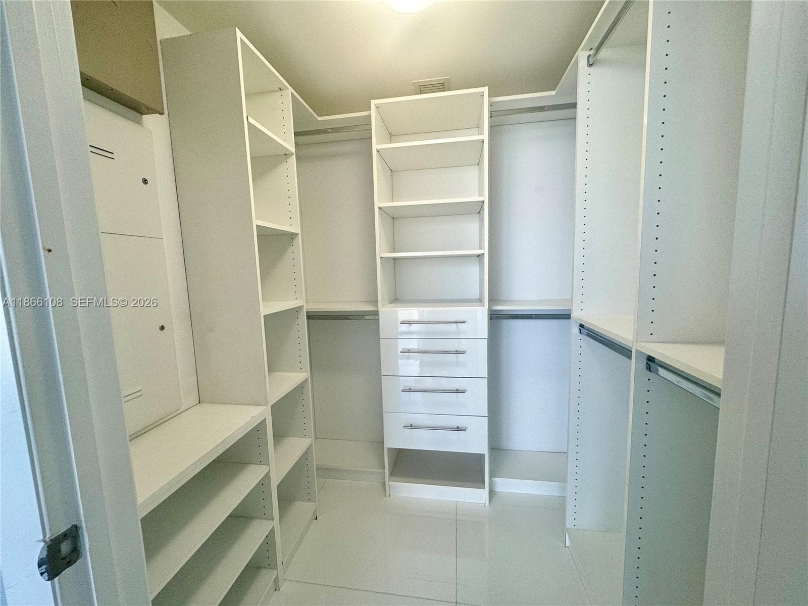 495 Brickell Ave # 3504, Miami FL 33131 — 26