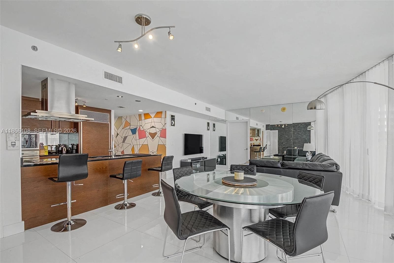495 Brickell Ave # 3504, Miami FL 33131 — 5