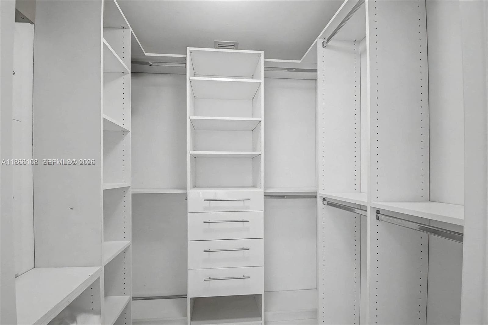495 Brickell Ave # 3504, Miami FL 33131 — 21
