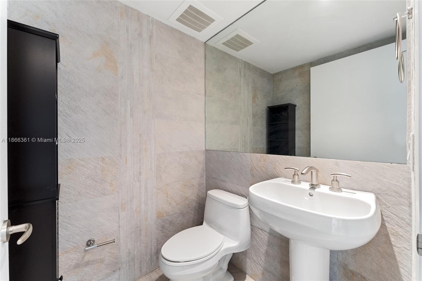 901 Brickell Key Blvd # 2801, Miami FL 33131 — 3