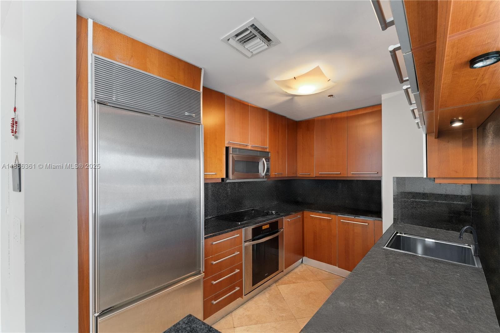 901 Brickell Key Blvd # 2801, Miami FL 33131 — 4