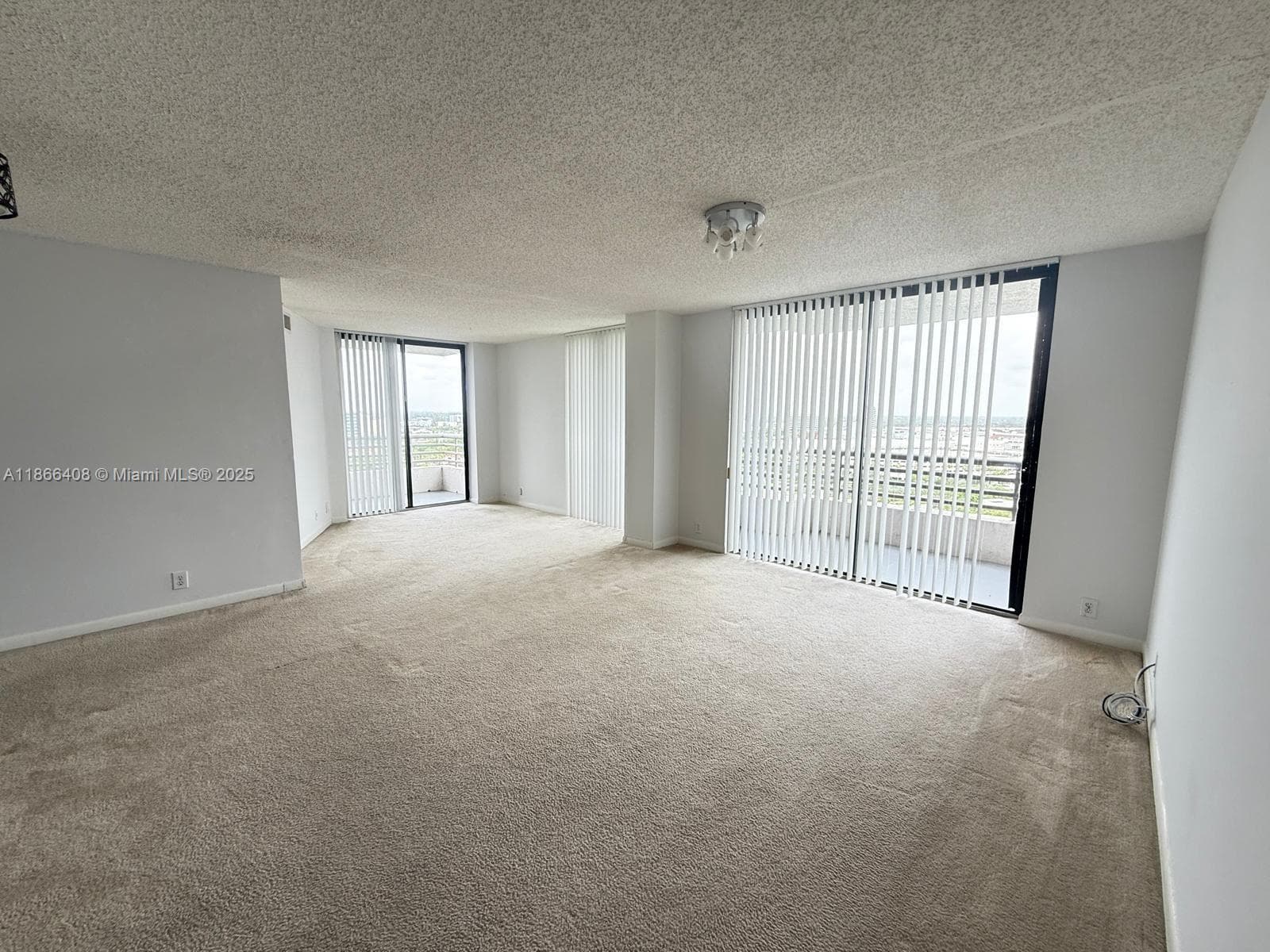 3300 NE 191st St # 1801, Aventura FL 33180 — 2