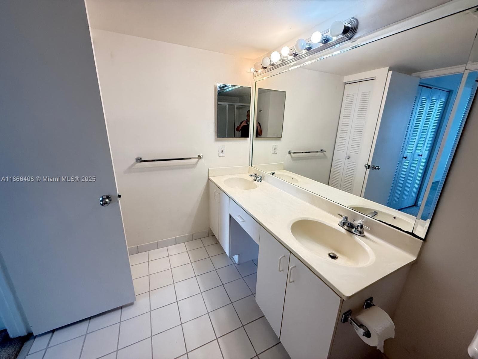 3300 NE 191st St # 1801, Aventura FL 33180 — 6