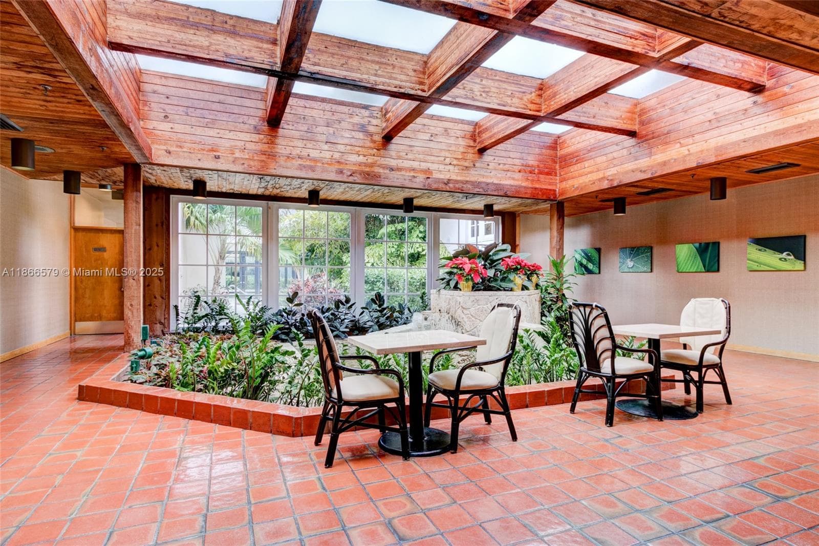 4000 Towerside Ter # 1701, Miami FL 33138 — 52