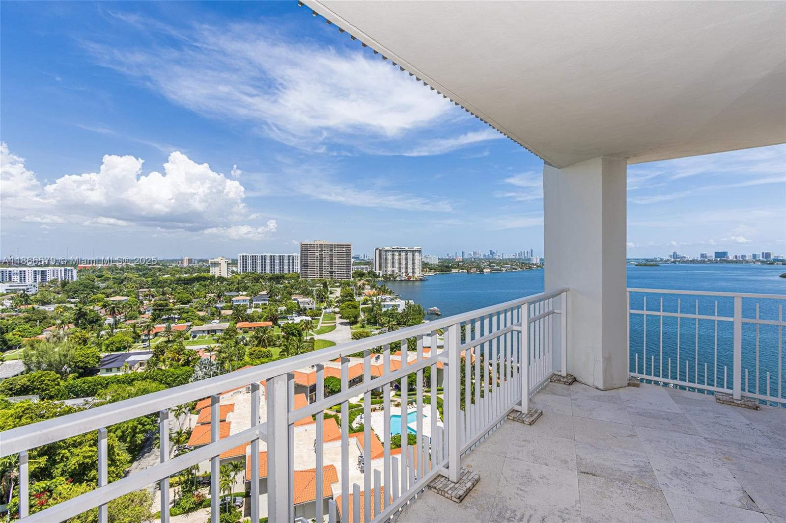 4000 Towerside Ter # 1701, Miami FL 33138 — 31