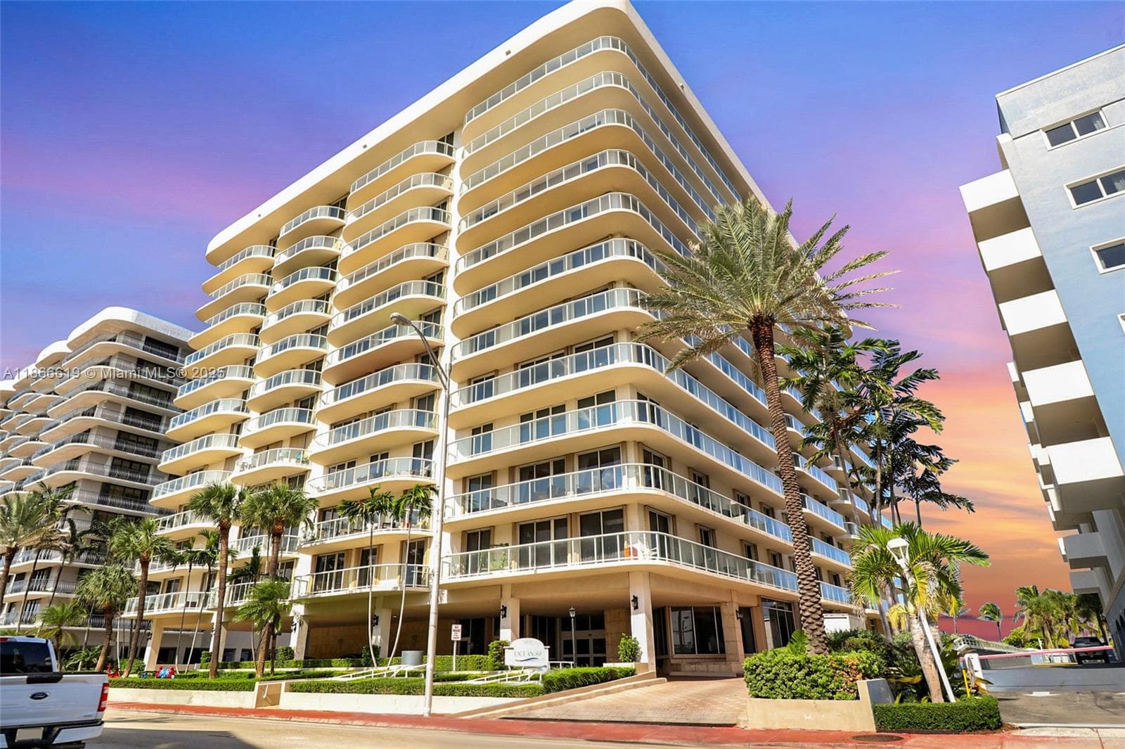 8855 Collins Ave # 5A, Surfside FL 33154 — 1