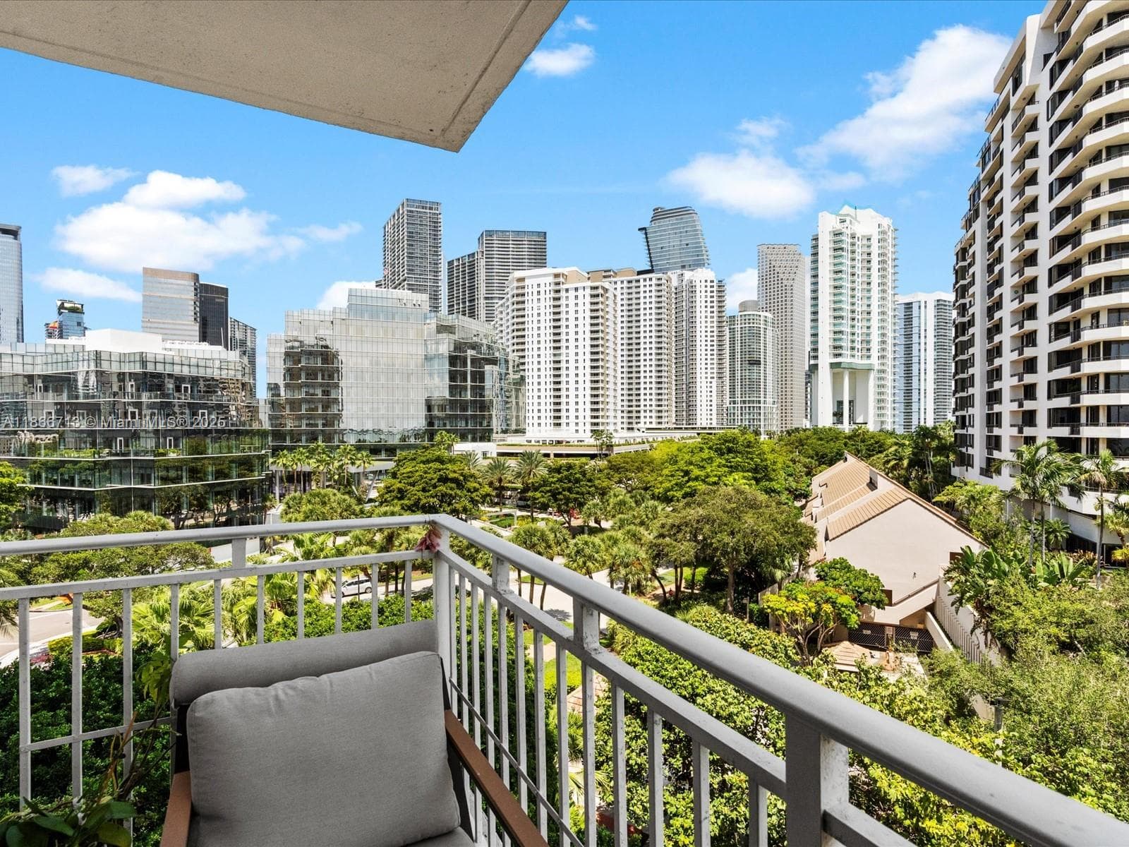 770 Claughton Island Dr # 701, Miami FL 33131 — 28