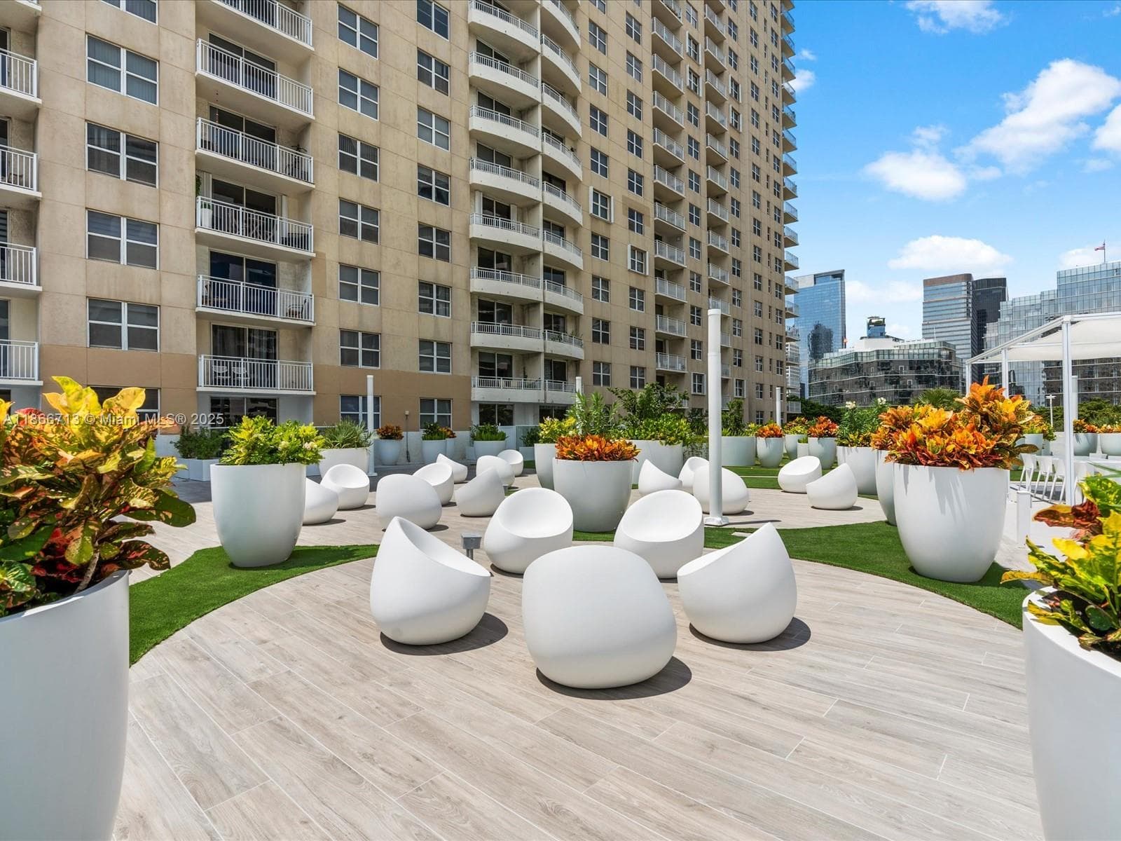 770 Claughton Island Dr # 701, Miami FL 33131 — 30