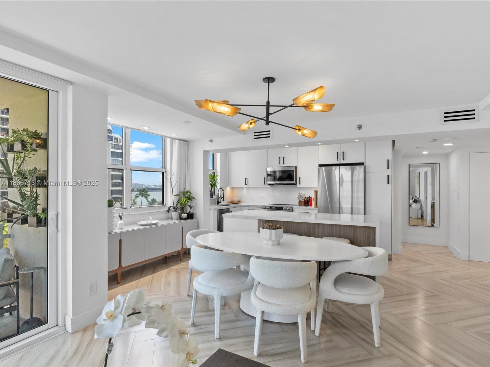 770 Claughton Island Dr # 701, Miami FL 33131 — 11
