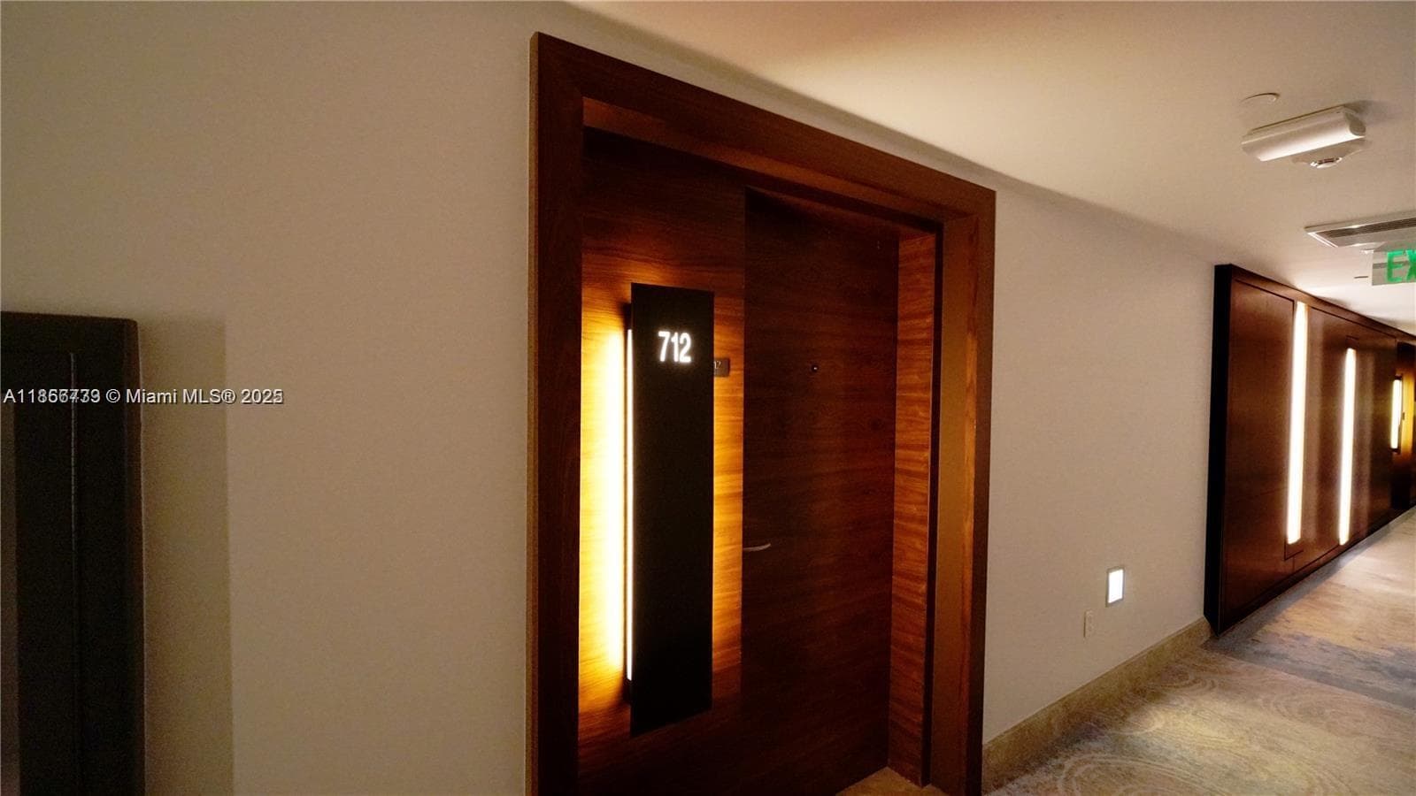 6801 Collins Ave # 710, Miami Beach FL 33141 — 17