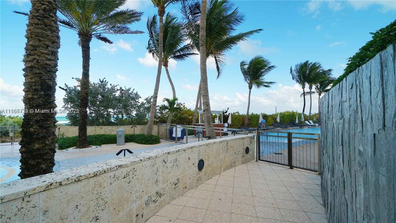 6801 Collins Ave # 710, Miami Beach FL 33141 — 20