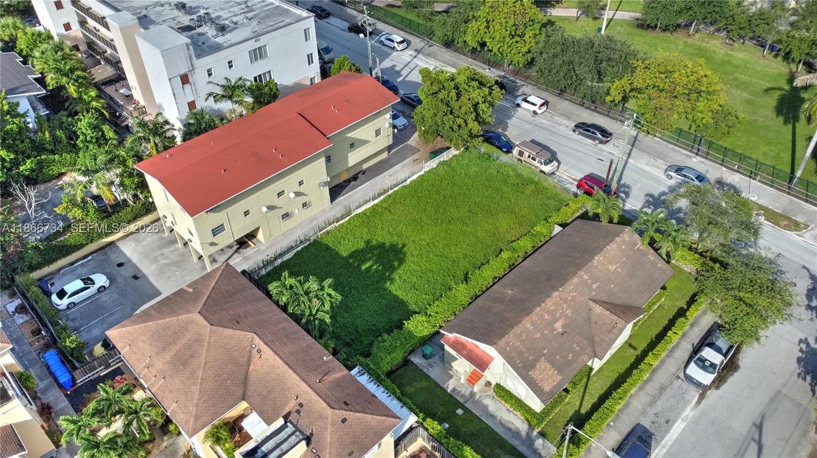 236 SW 4TH AVE, Miami FL 33130 — 5