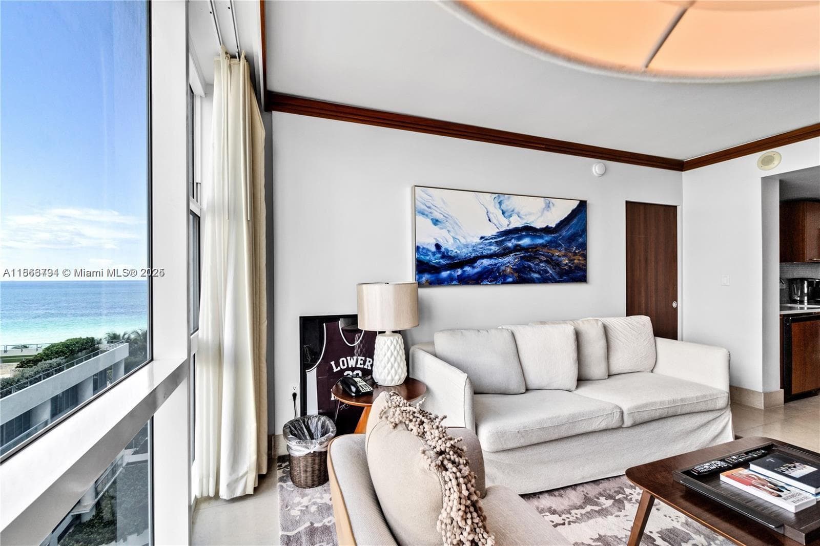 6801 Collins Ave # 818, Miami Beach FL 33141 — 1