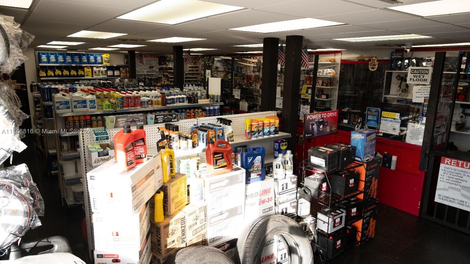 4805 E 10th Ave, Hialeah FL 33013 — 37