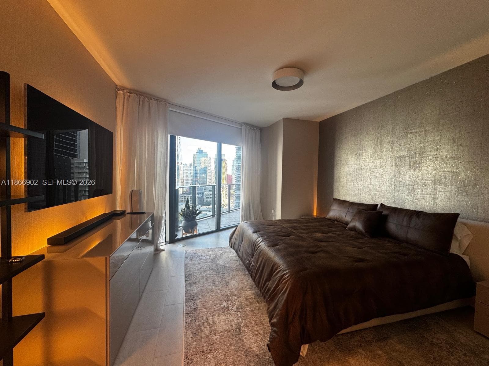 1000 Brickell Plz # 2301, Miami FL 33131 — 23