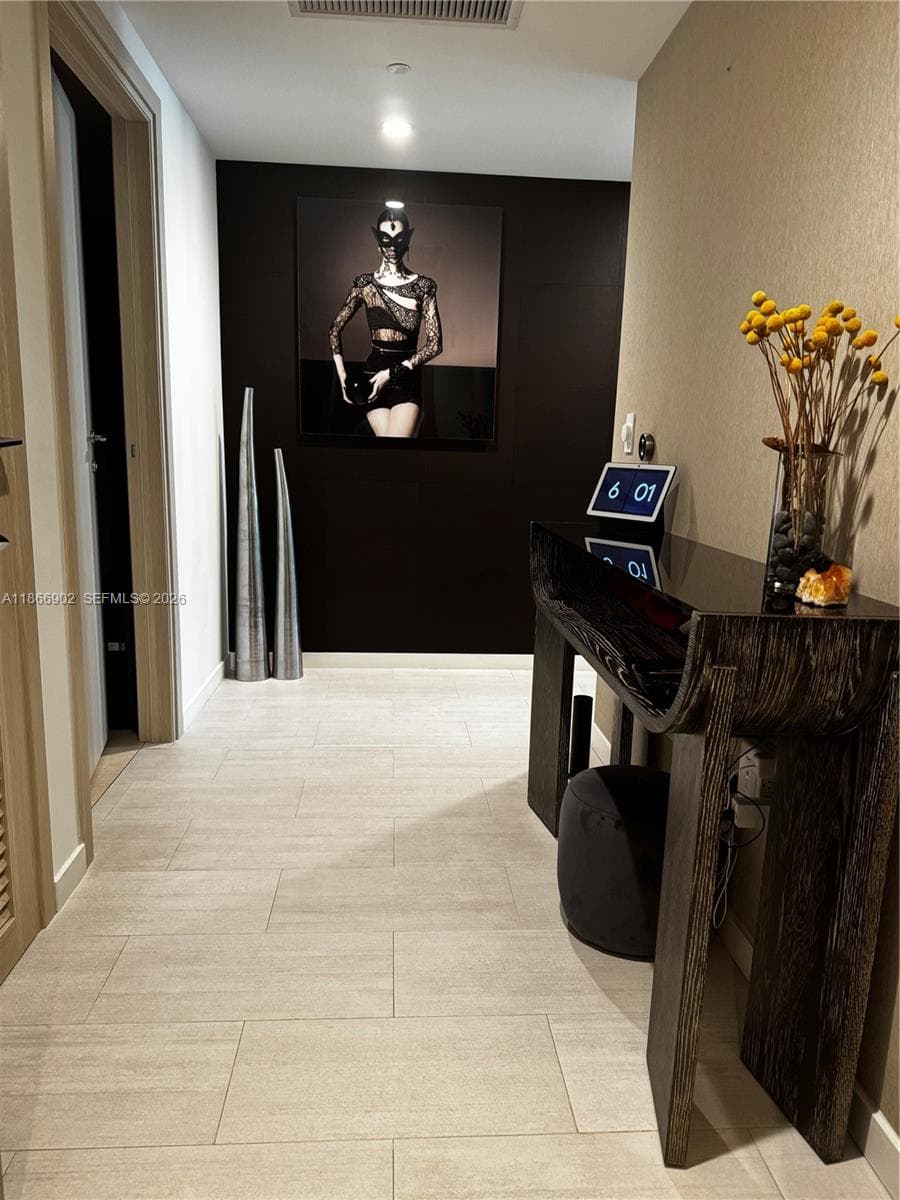 1000 Brickell Plz # 2301, Miami FL 33131 — 4