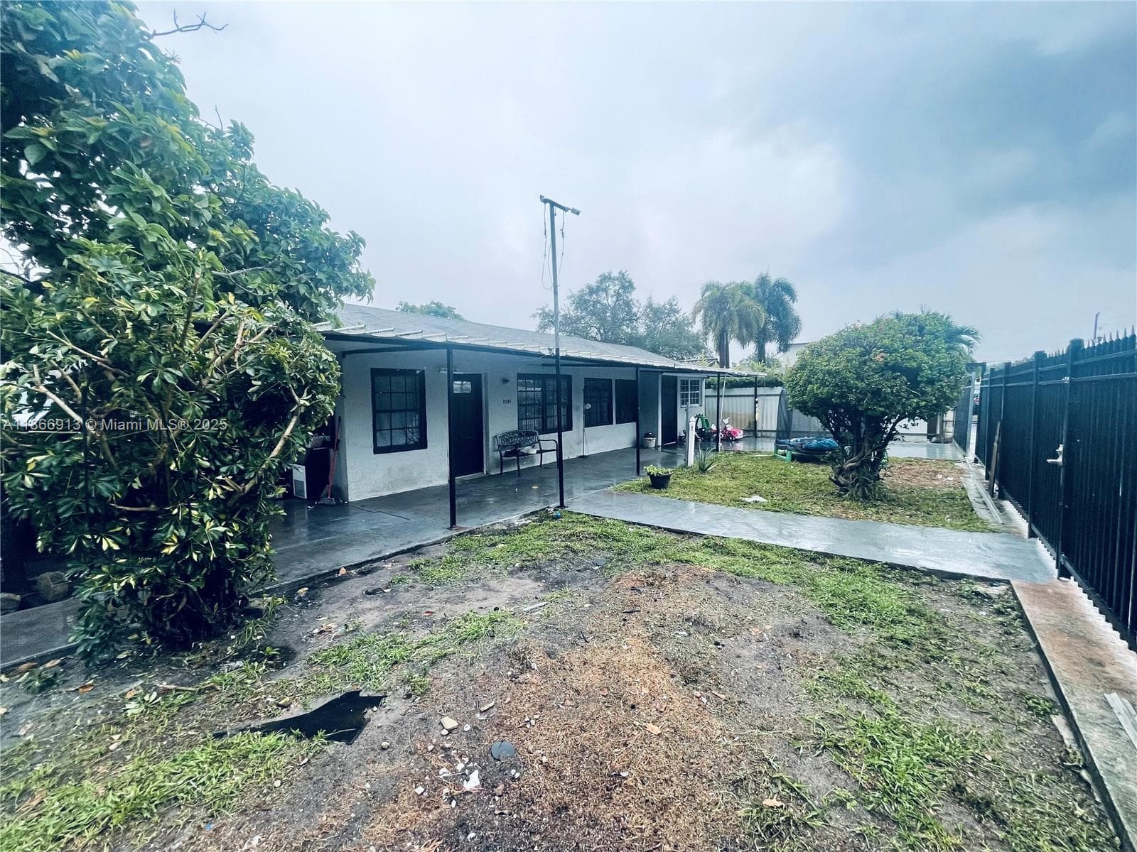 2751 NW 99th St, Miami FL 33147 — 23