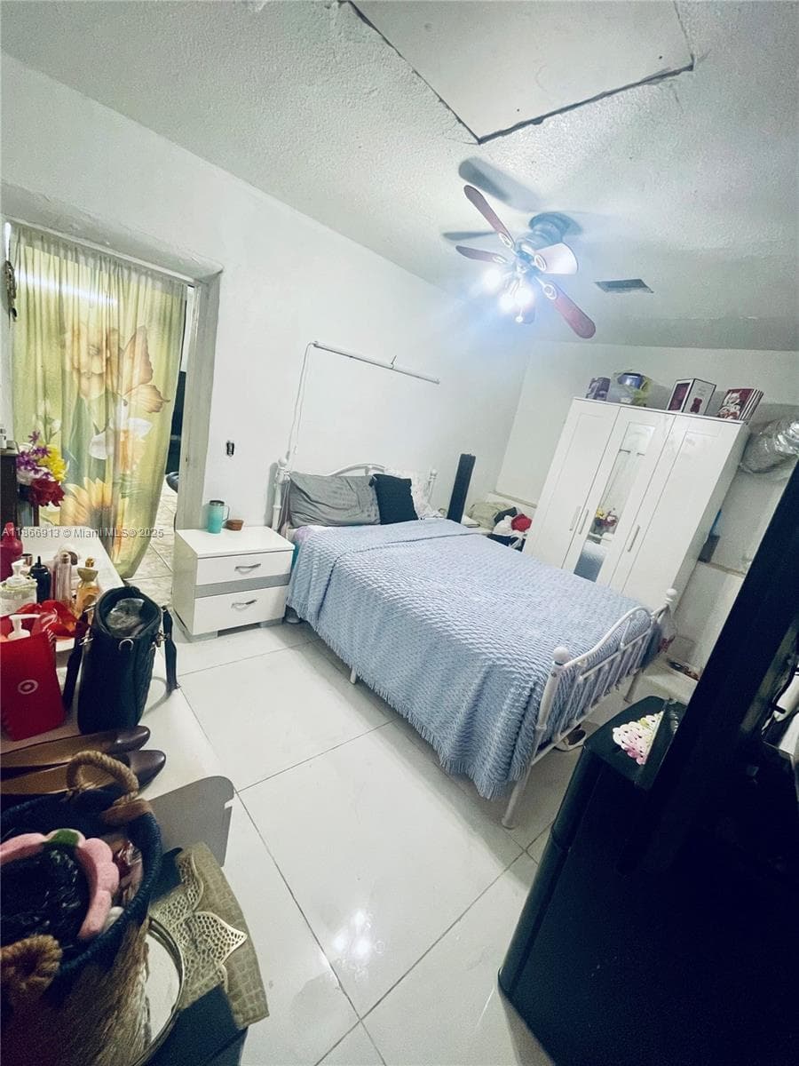 2751 NW 99th St, Miami FL 33147 — 16