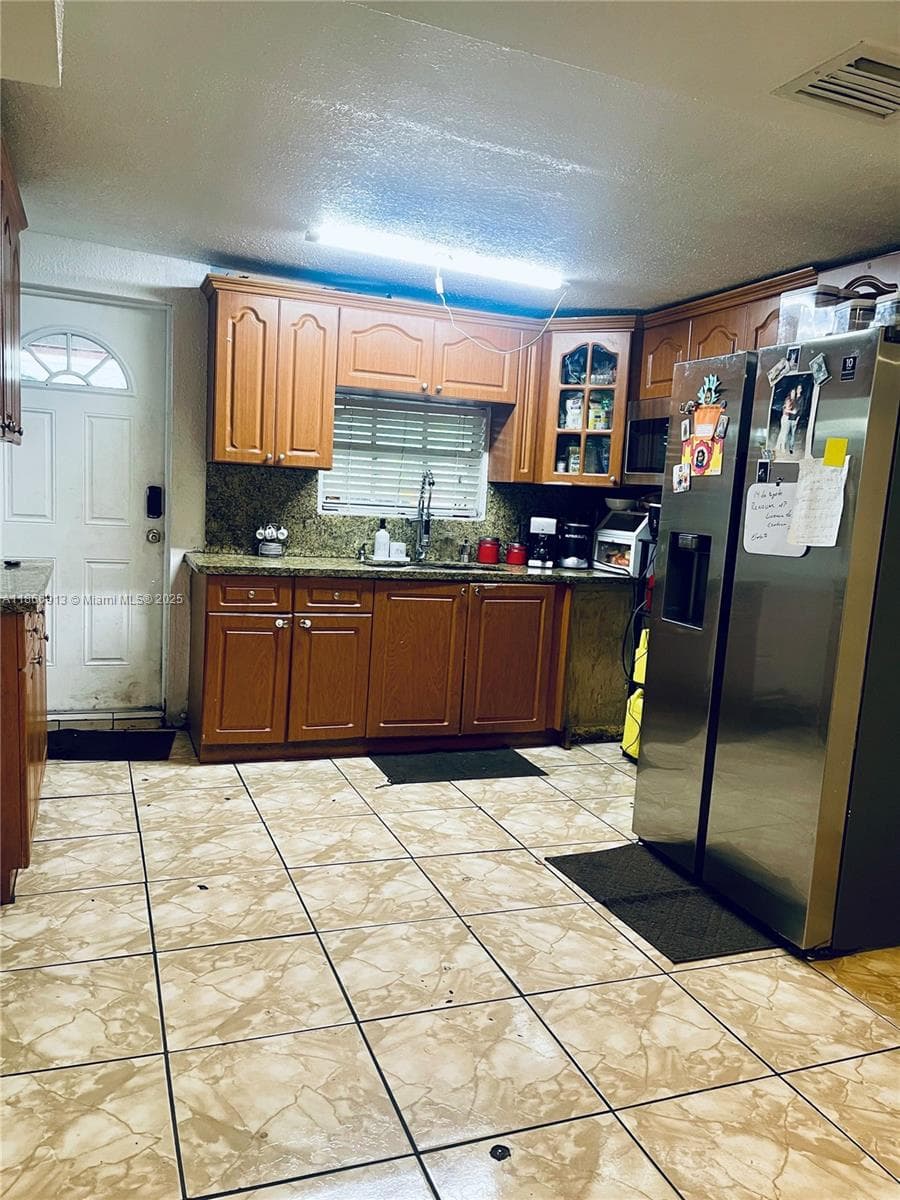 2751 NW 99th St, Miami FL 33147 — 12
