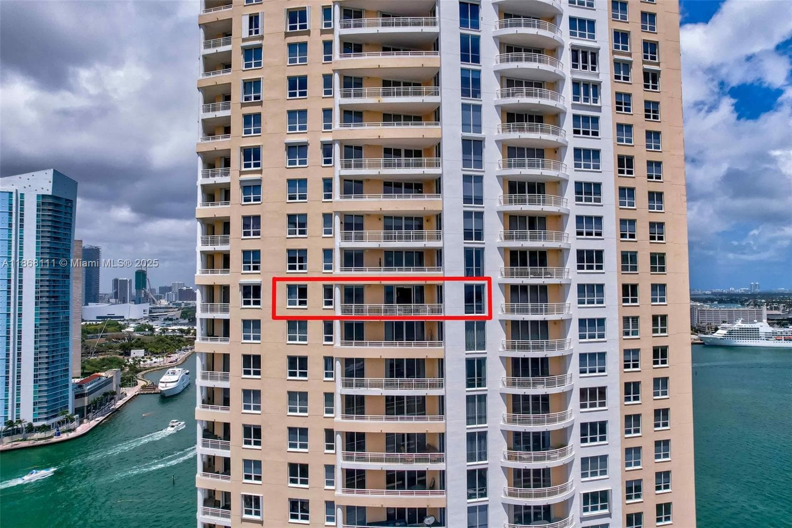 848 Brickell Key Dr # 2605, Miami FL 33131 — 30