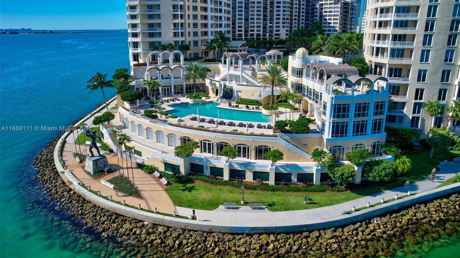 848 Brickell Key Dr # 2605, Miami FL 33131 — 33
