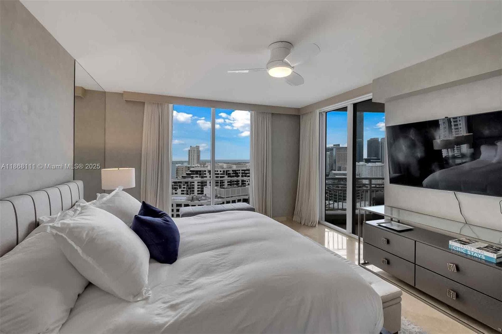 848 Brickell Key Dr # 2605, Miami FL 33131 — 14