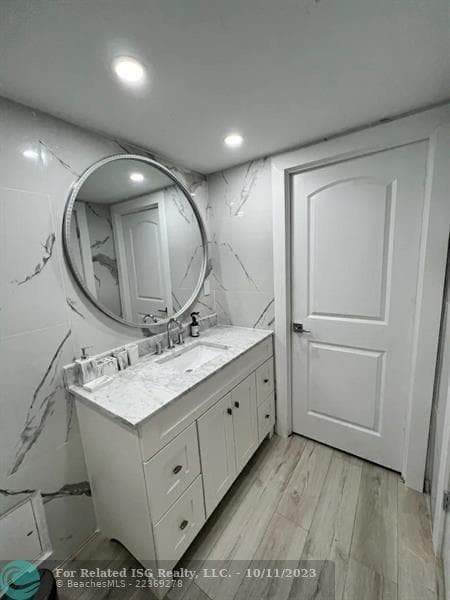 2301 Collins Avenue # 327, Miami Beach FL 33139 — 9