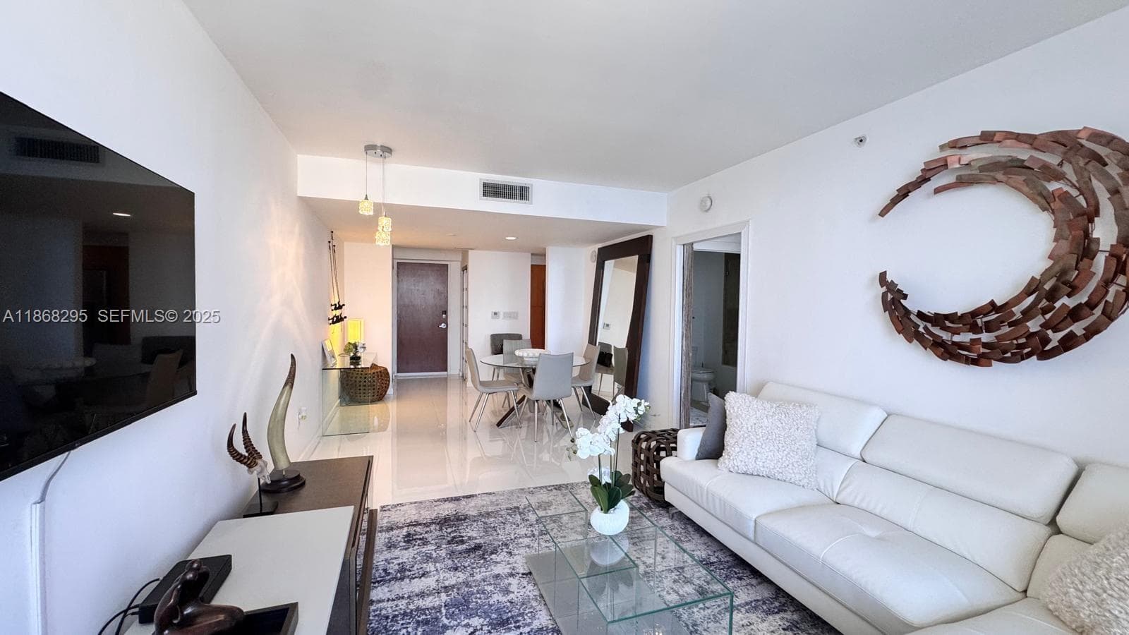 6365 Collins Ave(AVAIL 04/05/2026) # 3010, Miami Beach FL 33141 — 2