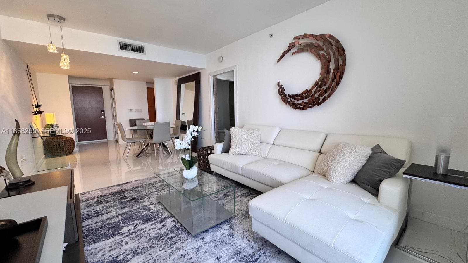 6365 Collins Ave(AVAIL 04/05/2026) # 3010, Miami Beach FL 33141 — 3