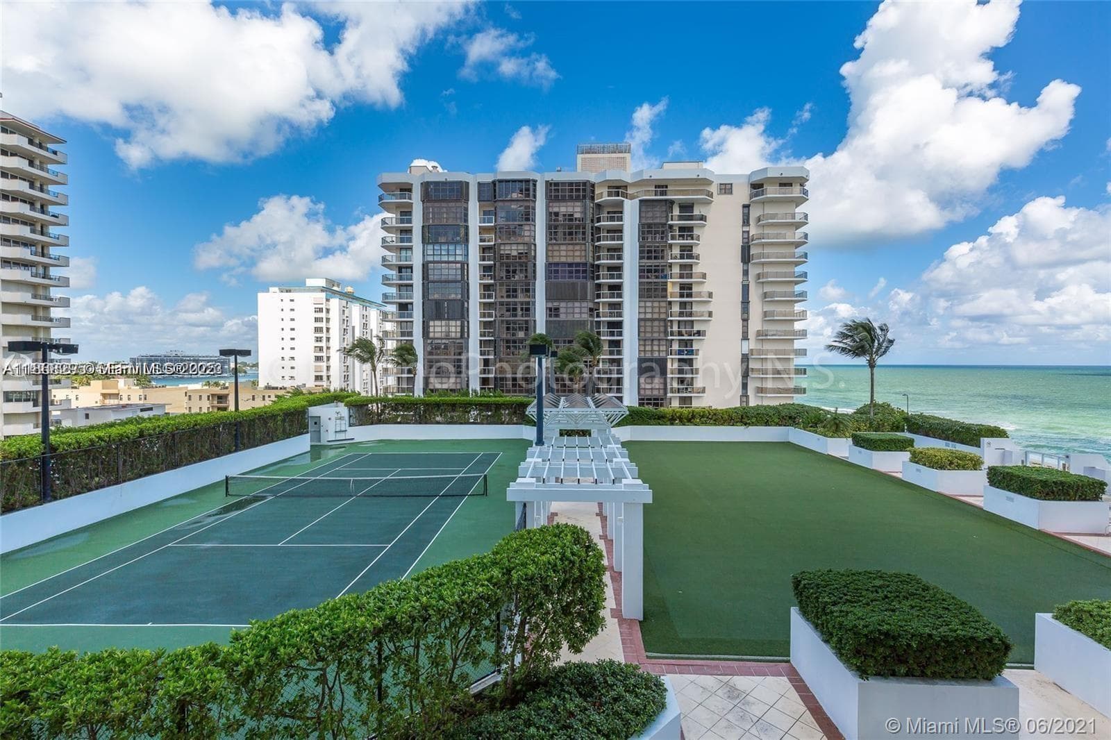 6365 Collins Ave(AVAIL 04/05/2026) # 3010, Miami Beach FL 33141 — 25