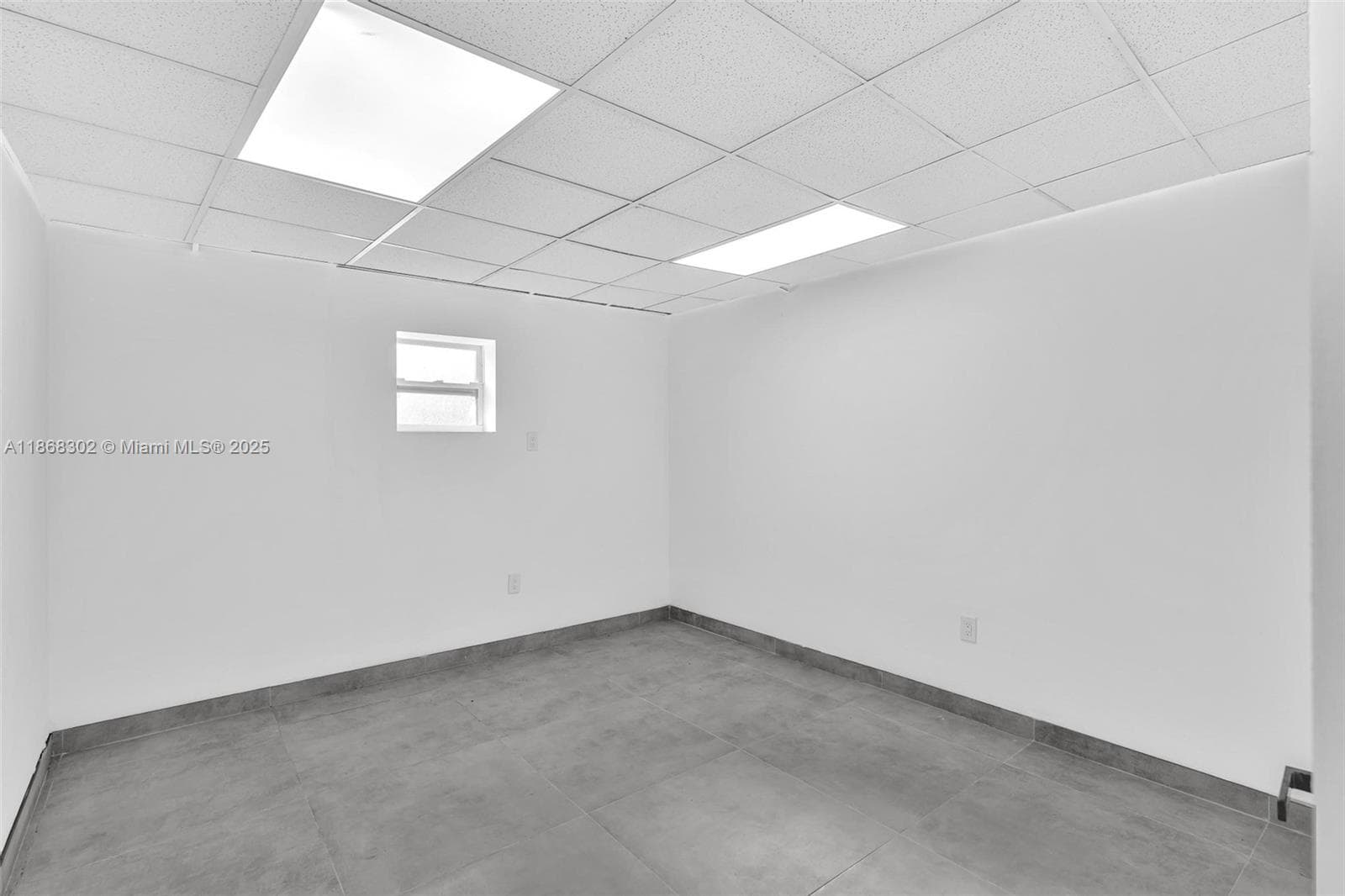 570 NW 54th St, Miami FL 33127 — 16