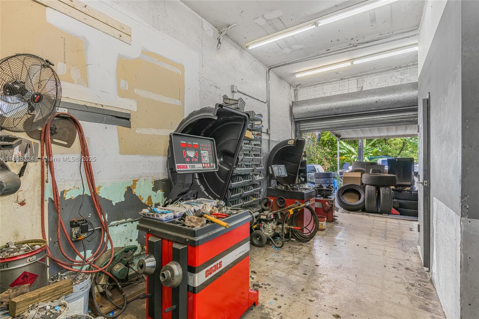 7790 SW 26th St, Miami FL 33155 — 16