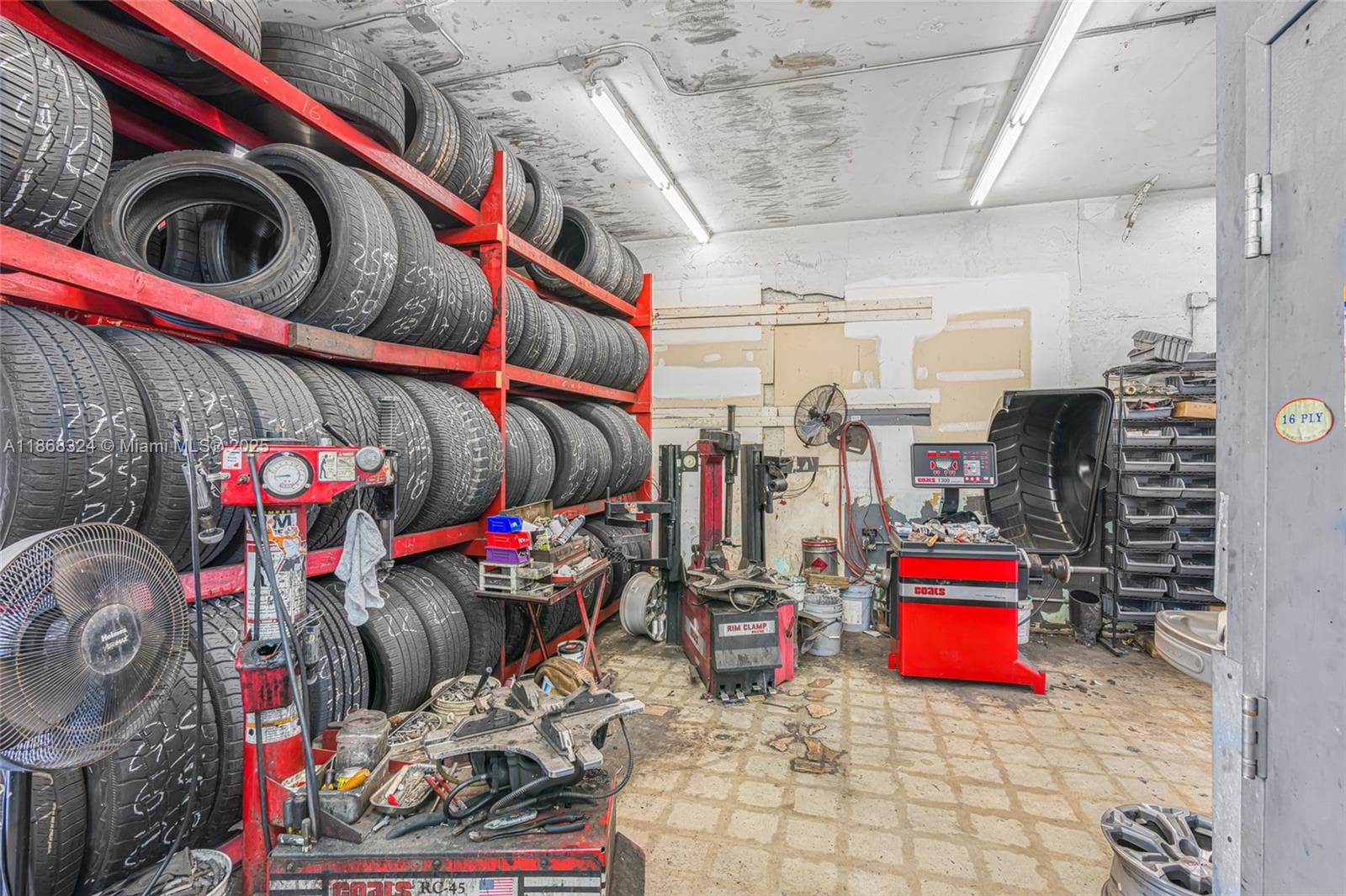 7790 SW 26th St, Miami FL 33155 — 15